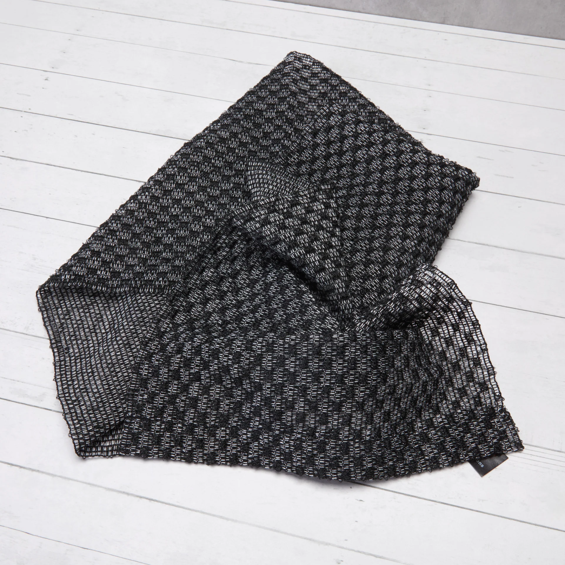 The Silverback Antibacterial Washcloth - Image 4